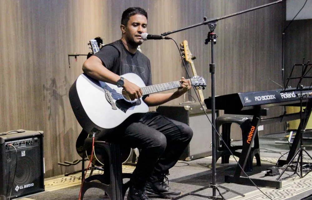 Apresentação ao vivo na Academy Music Classes